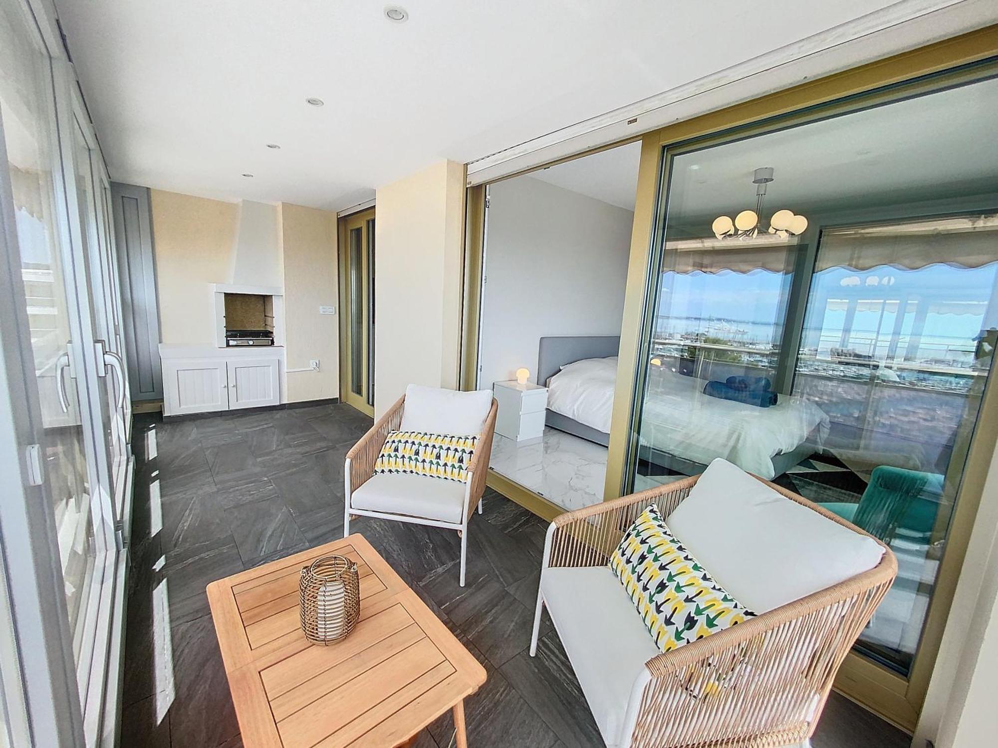 Appartement Horizon Bleu Vue Dernier Etage Clim *